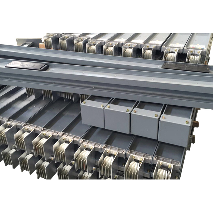 Enclosed bus duct